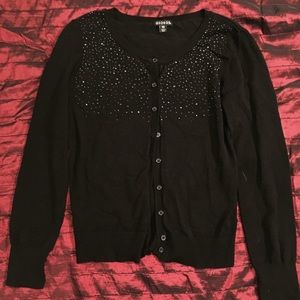 Beautiful jeweled embellished sweater. Nwot