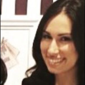 Meet your Posher, Anthi