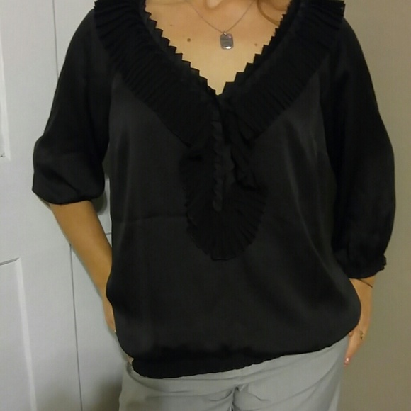 WHBM blouse with trim EUC flawless