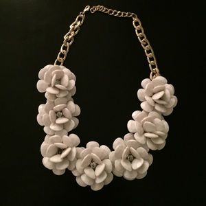 White Flower Necklace