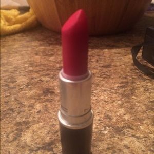 Mac matte ruby woo red lipstick