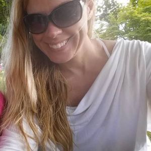 Meet your Posher, April