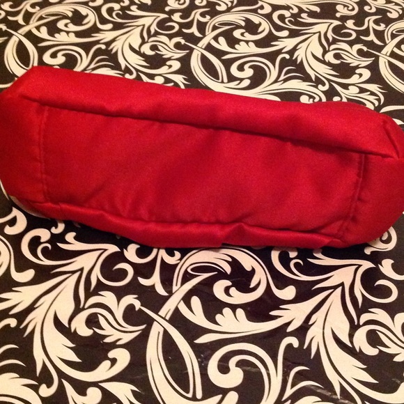 Red Clutch purse - Picture 4 of 4