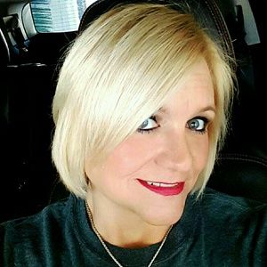 Meet your Posher, Brenda