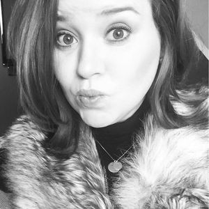 Meet your Posher, Hillary