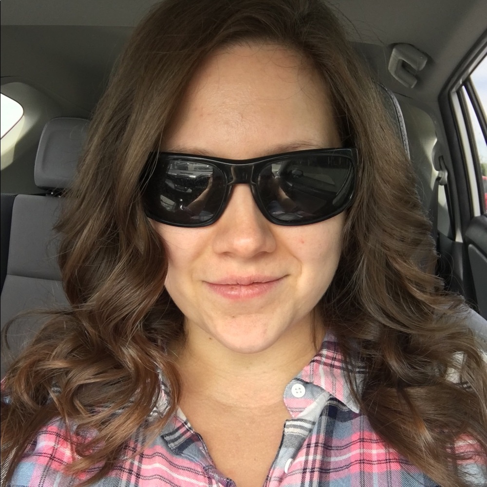Meet your Posher, Katie