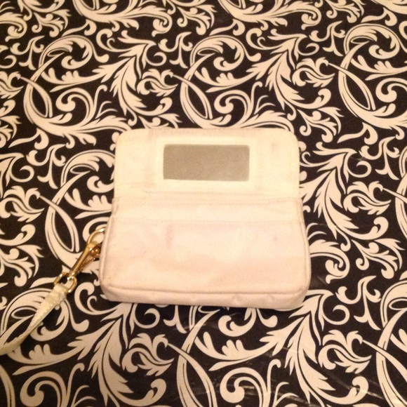 Phone wristlet - Picture 3 of 4