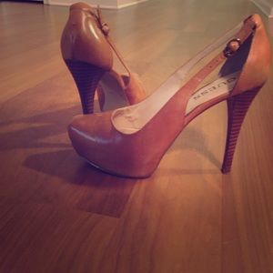 Brown Sling-Back Pump by Guess.