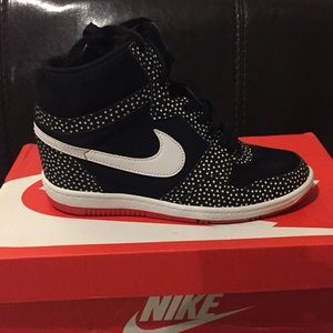 Women's Nike Force Sky High