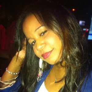 Meet your Posher, Cynthia