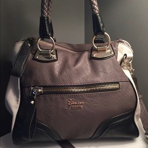 GUESS color blocking handbag