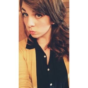 Meet your Posher, Kellie