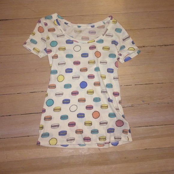 Macaron T-Shirt