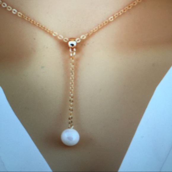 Brand New Single Chain Pearl Necklace
