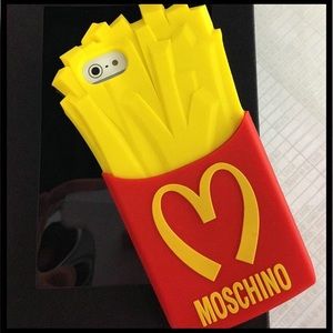 ⚡️SUPER SALE FRIDAY⚡️Moschino Fries iPhone 5 case