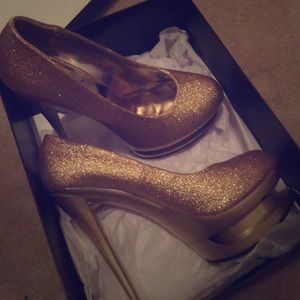 Nikki Gold Heels