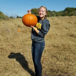 Meet your Posher, Melanie