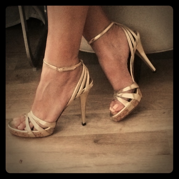 Gucci platform gold sandals