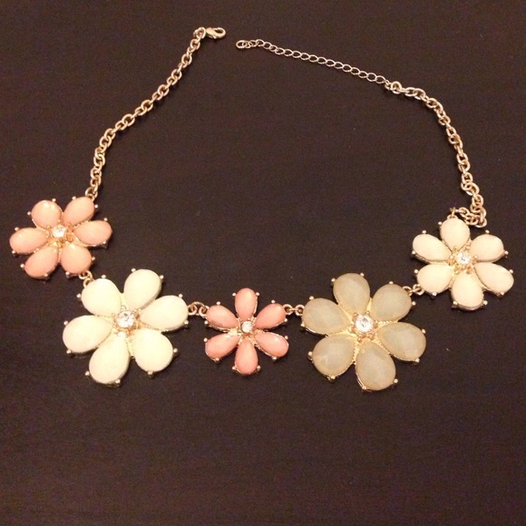 Floral statement necklace