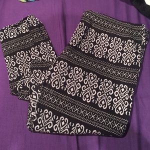 Black and White Leggings