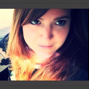 Meet your Posher, Rebekah