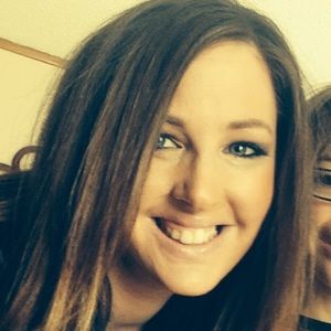 Meet your Posher, Dena