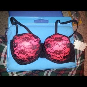 NWT Bra