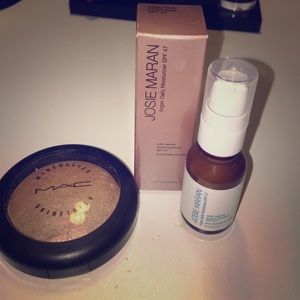 Mac MineralizedSkinfinish Josie Maran Moisturizer