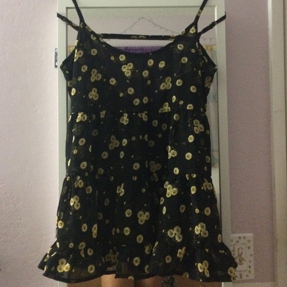 Dress - Picture 1 of 3