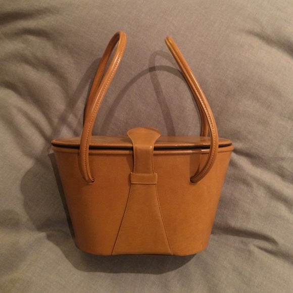 Vintage leather bucket/box purse