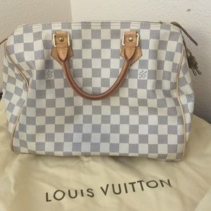 Louis Vuitton Speedy 30