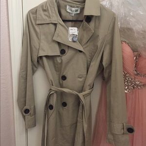 Forever 21 beige trench coat