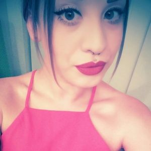 Meet your Posher, Samantha