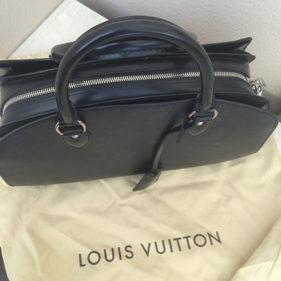 Louis Vuitton Black Epi leather purse-Pont-Neuf PM - Picture 2 of 4