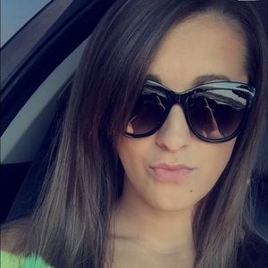 Meet your Posher, Galina