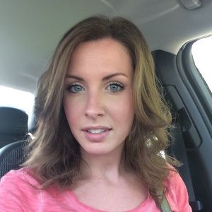 Meet your Posher, Carlie