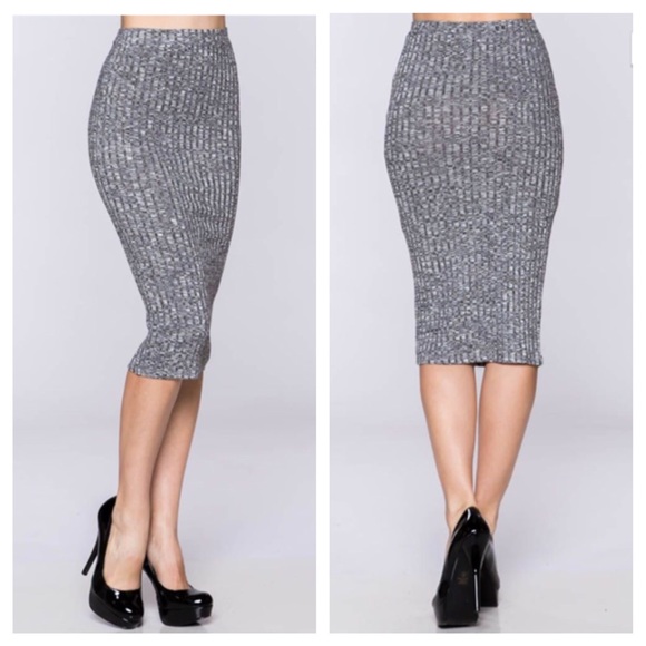 Chic midi skirt ONE DAY PRICE DROP SALE - Picture 3 of 3