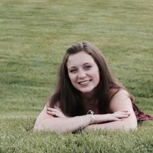 Meet your Posher, Alexis