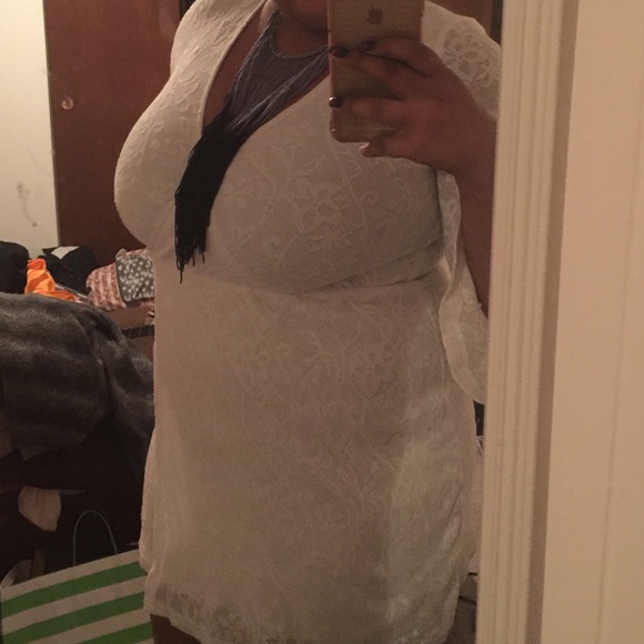 String necklace - Picture 4 of 4