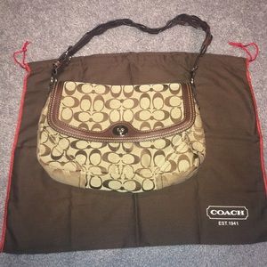 Neutral Color Coach Purse 💥Two Day Sale💥