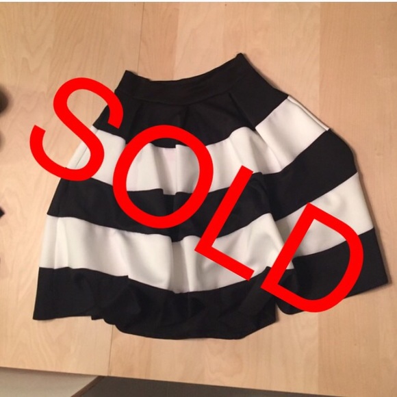 Black & White skirt