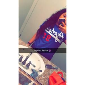 Meet your Posher, Ely