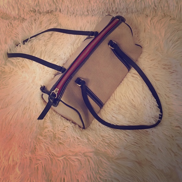 Dooney & Bourke handbag