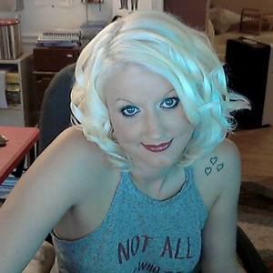 Meet your Posher, Leslie