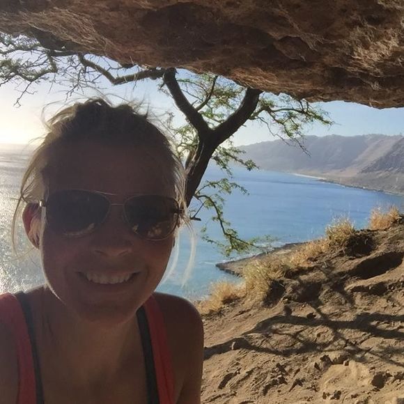 Meet your Posher, Corinne - Picture 1 of 1