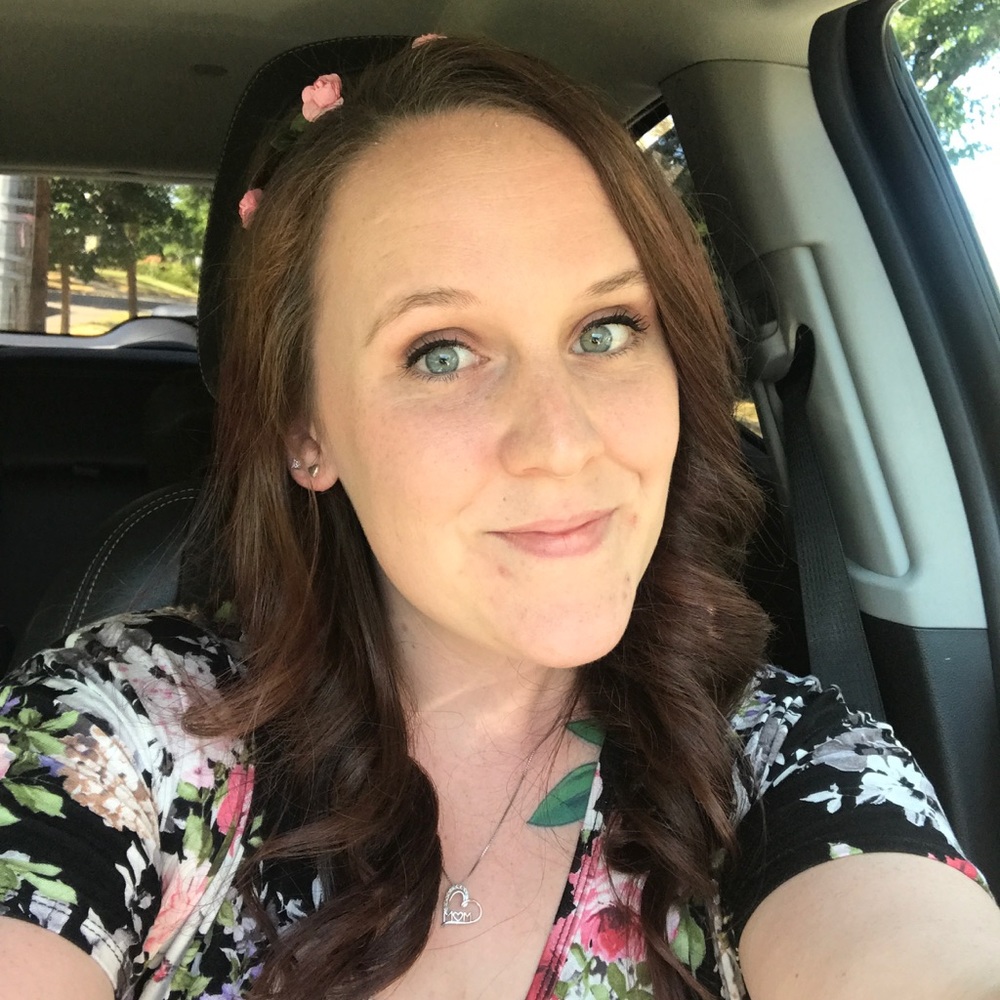 Meet your Posher, Emmalie