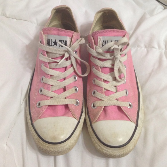 Light Pink Converse