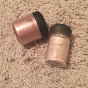 M.A.C Pigment Color Powder