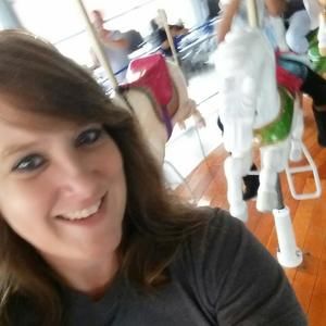 Meet your Posher, Julie