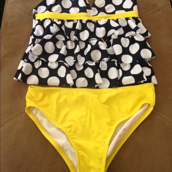 Bathing suit